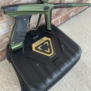 Black Carbon Fiber Paintball Gun Luxe Marker Case